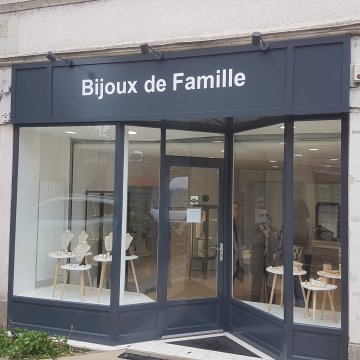 Artisan peintre Sainte Gemmes sur Loire