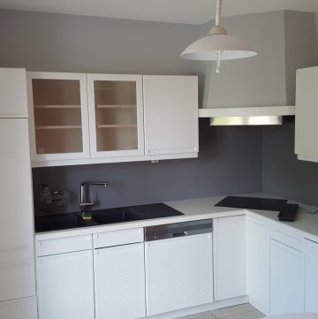 Rénovation de meubles de cuisine en peinture